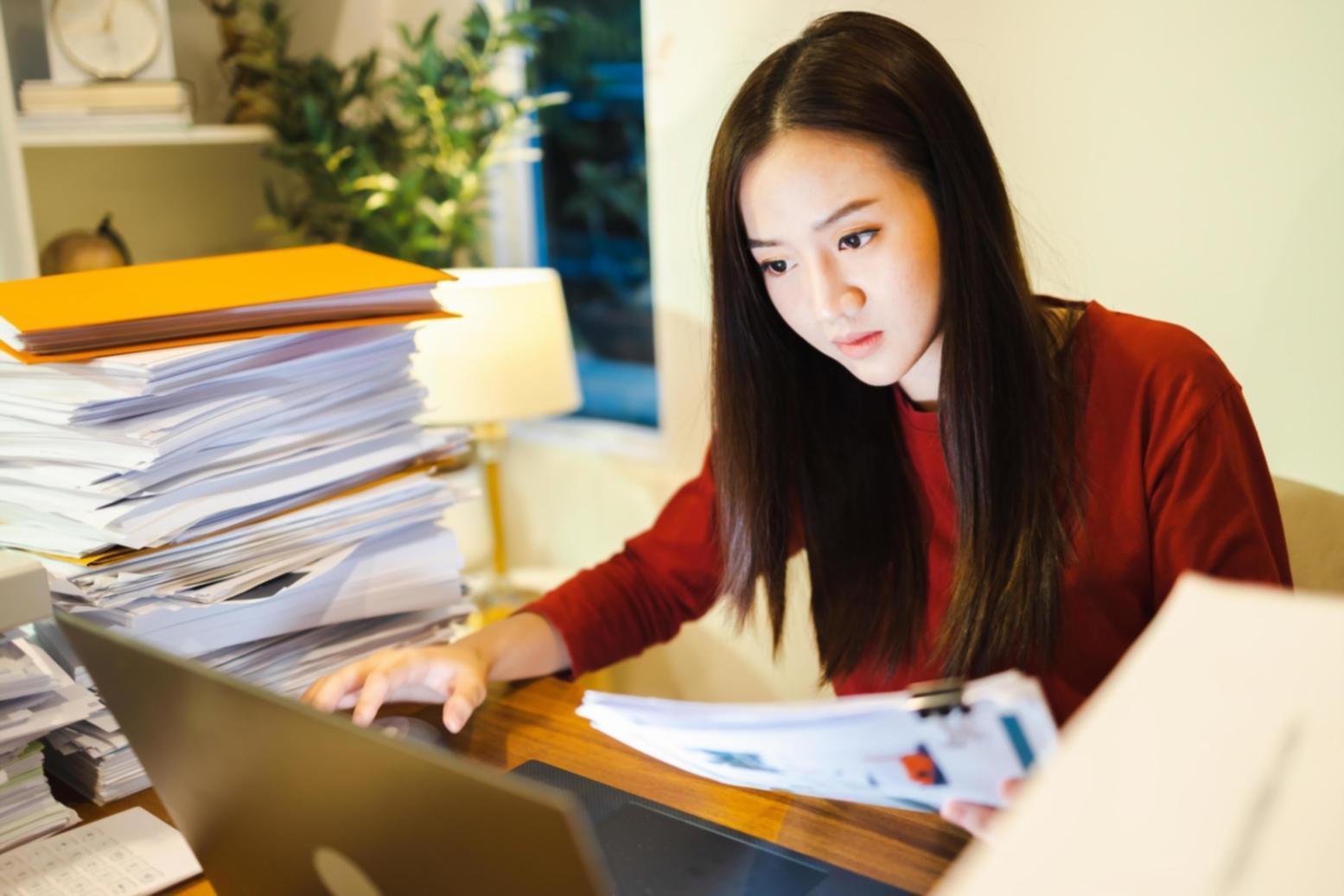 Análisis de actividad empresarial en entorno colaborativo